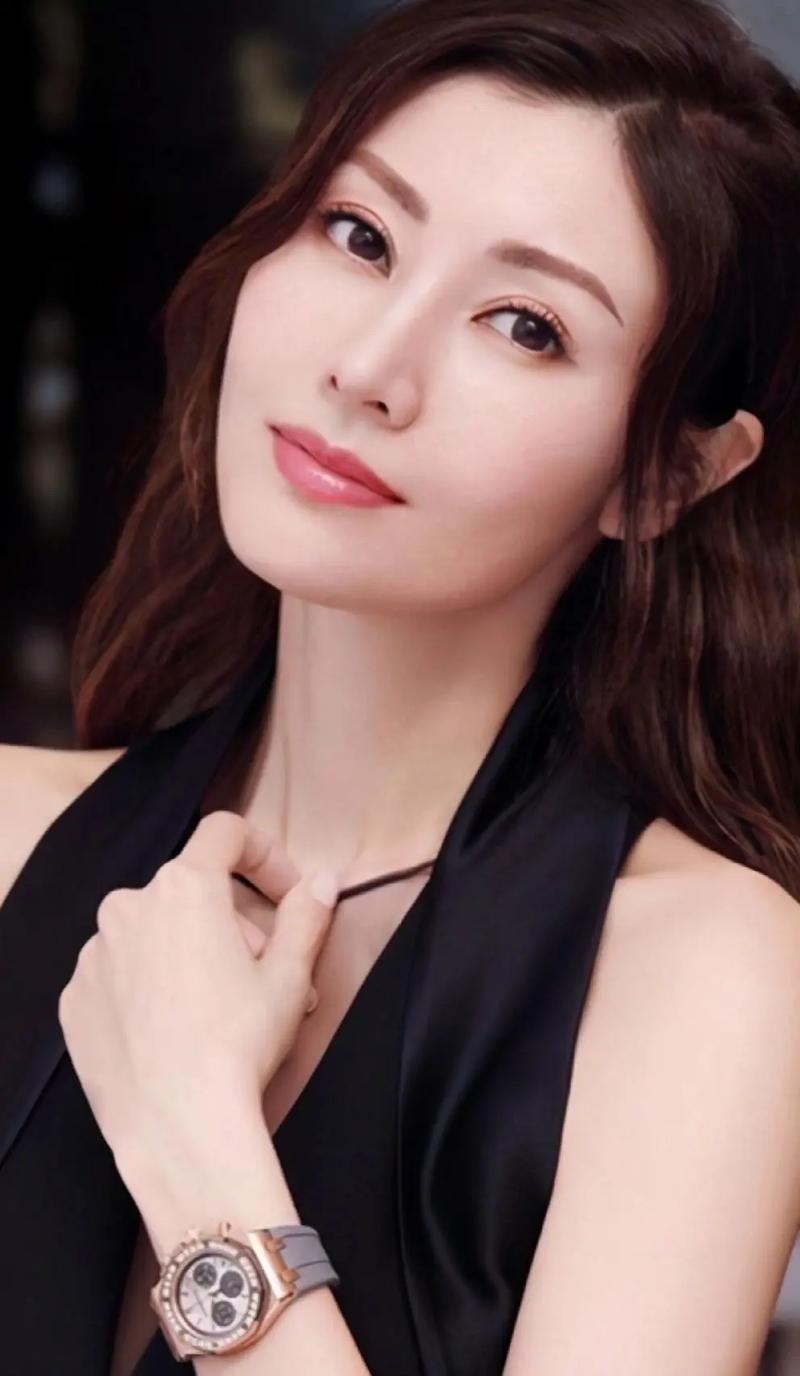 李嘉欣