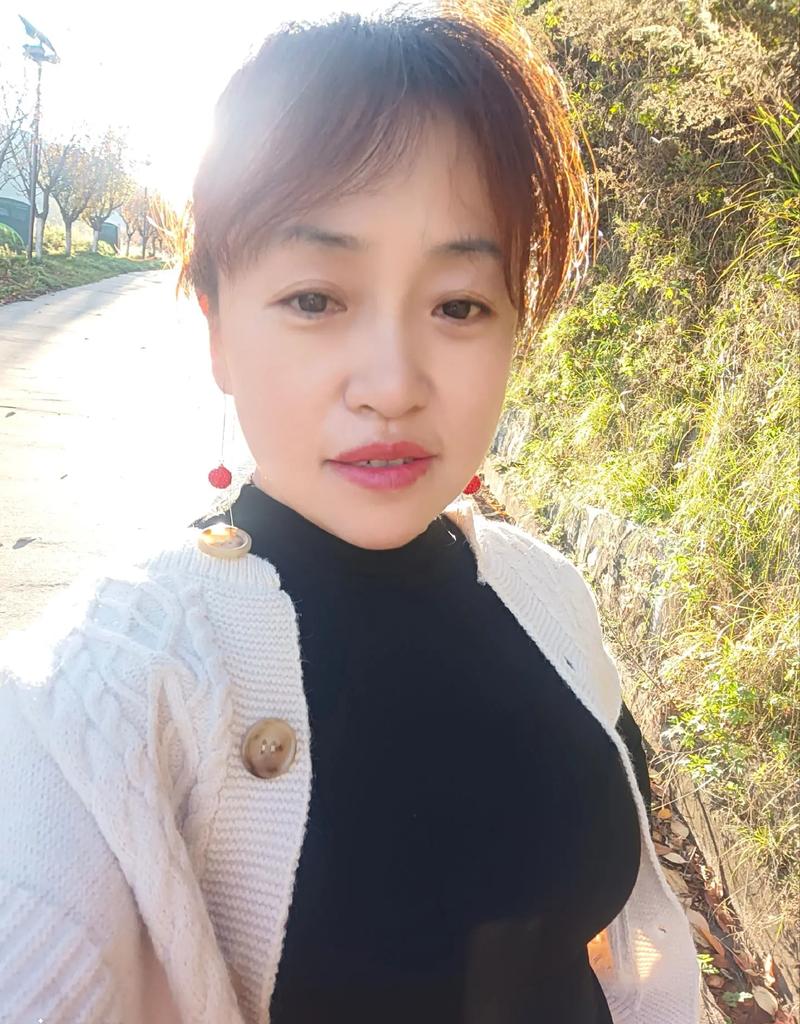 41岁女性