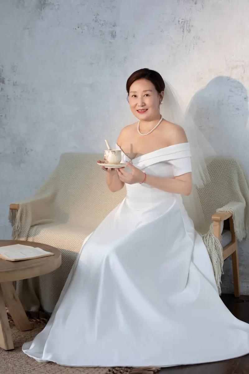 53岁女性