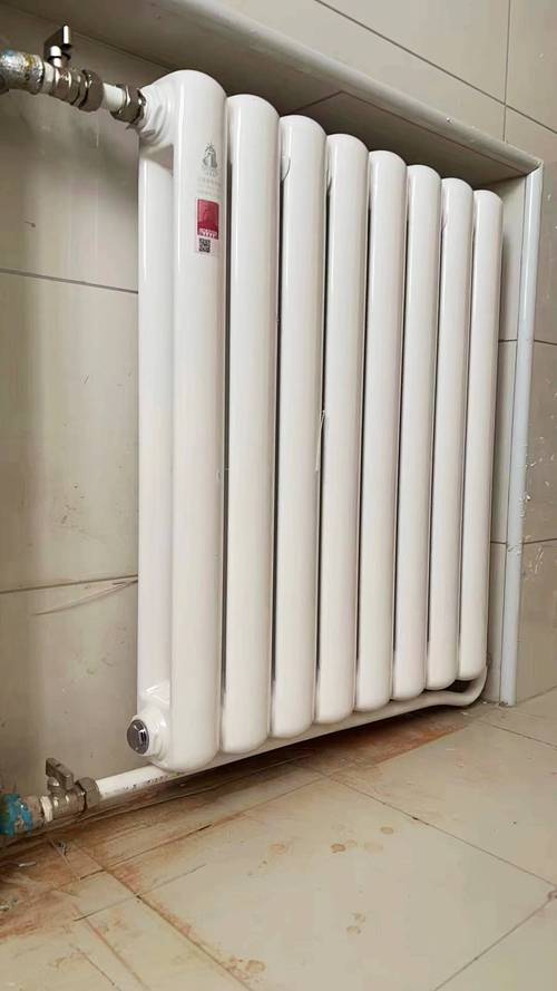  暖气片