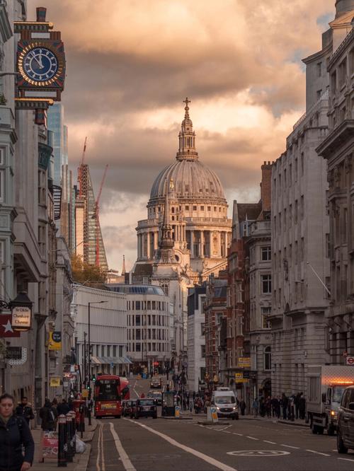 英国